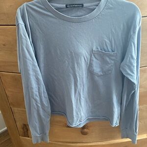 Brandy Mill Melville, blue oversize long sleeve pocket t in great condition
